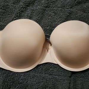 Victoria's Secret sexy illusions strapless bra
